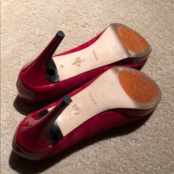 Red heels - Picture 5 of 6